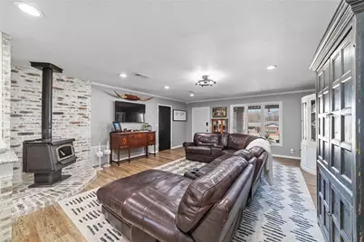 1811 Saylor Street, Goldthwaite, TX 76844 - Photo 8