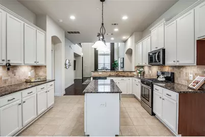 8626 Naomi Street, Plano, TX 75024 - Photo 6