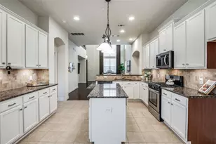 8626 Naomi St, Plano, TX 75024 - Photo 6