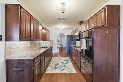 1807 Rhinevalley Drive, Arlington, TX 76012 - Photo 16