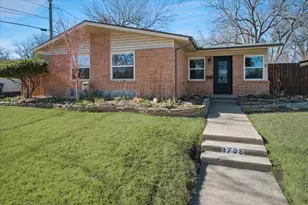 9705 Ash Creek Dr, Dallas, TX 75228 - Photo 2