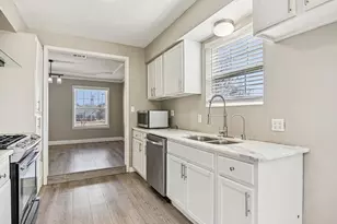 596 Surf St, Lewisville, TX 75067 - Photo 16