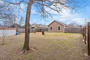 812 Barber Ave, Cleburne, TX 76031 - Photo 18