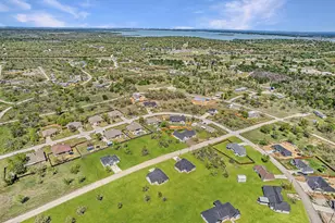 124 Brookview Dr, Bridgeport, TX 76458 - Photo 34