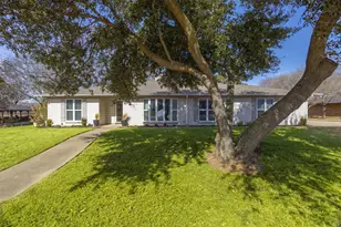 409 Country Club Dr, Joshua, TX 76058 - Photo 1