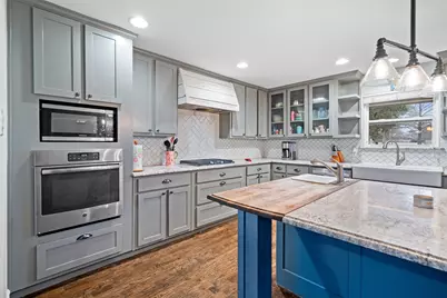 1213 Briar Hollow Lane, Garland, TX 75043 - Photo 10