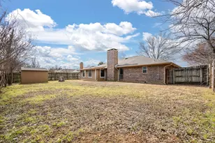 1102 Lena St, Cleburne, TX 76033 - Photo 32