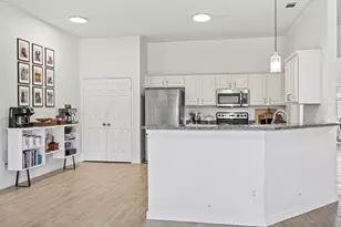 428 Vista Way Dr, Saginaw, TX 76179 - Photo 10