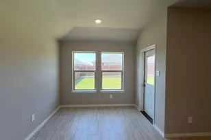 829 Round Robin Ln, Fort Worth, TX 76131 - Photo 8