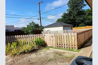 11038 Wyatt Street, Dallas, TX 75218 - Photo 18
