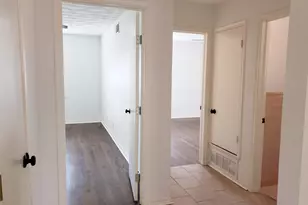 11038 Wyatt St, Dallas, TX 75218 - Photo 10