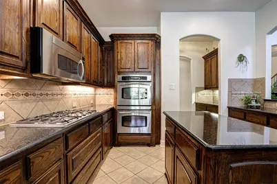 4801 Sangers Court, Fort Worth, TX 76244 - Photo 10