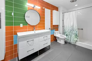 921 9th St, Grand Prairie, TX 75050 - Photo 28