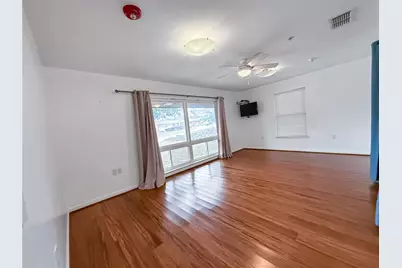 921 9th Street, Grand Prairie, TX 75050 - Photo 32