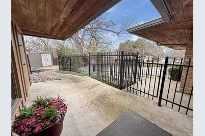 921 9th Street, Grand Prairie, TX 75050 - Photo 40