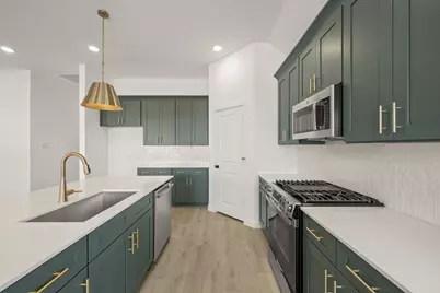 661 Tyronza Drive, Justin, TX 76247 - Photo 10