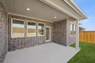 661 Tyronza Dr, Justin, TX 76247 - Photo 2