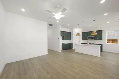 661 Tyronza Drive, Justin, TX 76247 - Photo 6