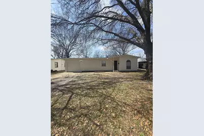 925 Grande Drive, Mesquite, TX 75149 - Photo 2