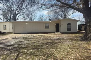 925 Grande Dr, Mesquite, TX 75149 - Photo 2