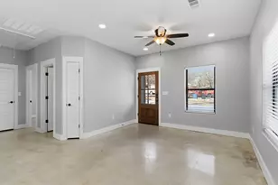 1004 W Hanna St, Denison, TX 75020 - Photo 6