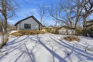 1004 W Hanna St, Denison, TX 75020 - Photo 24