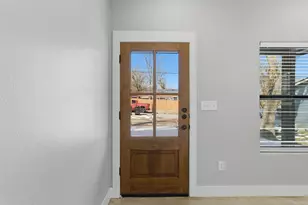 1004 W Hanna St, Denison, TX 75020 - Photo 2