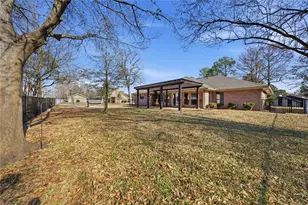 195 Enchanted Dr, Enchanted Oaks, TX 75156 - Photo 18