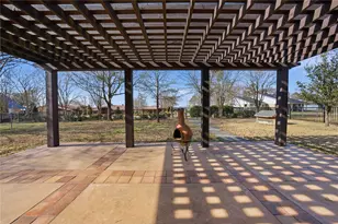 195 Enchanted Dr, Enchanted Oaks, TX 75156 - Photo 16