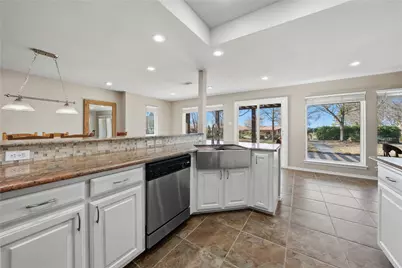 195 Enchanted Drive, Enchanted Oaks, TX 75156 - Photo 6