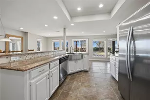 195 Enchanted Dr, Enchanted Oaks, TX 75156 - Photo 8