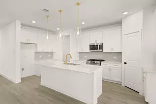 665 Tyronza Dr, Justin, TX 76247 - Photo 2