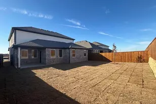 665 Tyronza Dr, Justin, TX 76247 - Photo 4