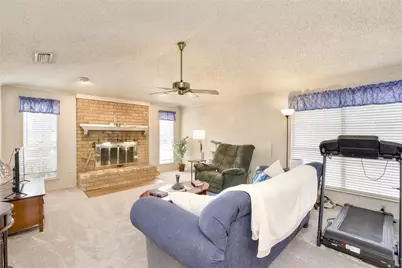 729 Maple Glen Drive, Garland, TX 75043 - Photo 4