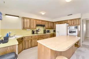 729 Maple Glen Dr, Garland, TX 75043 - Photo 8