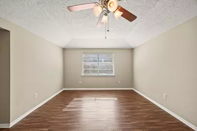 7258 Brentwood Stair Road, Fort Worth, TX 76112 - Photo 20