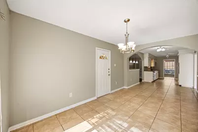7258 Brentwood Stair Road, Fort Worth, TX 76112 - Photo 8