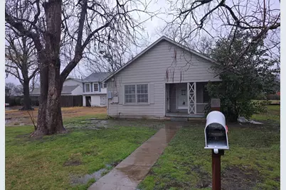 402 W 4th Street #1, Kaufman, TX 75142 - Photo 1