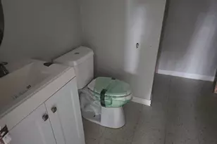 402 W 4th St, Kaufman, TX 75142 - Photo 10