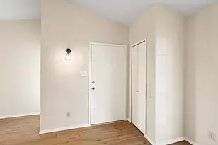 6033 Dooley Dr, The Colony, TX 75056 - Photo 4