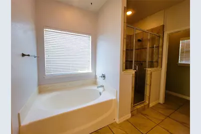 621 Marybeth Drive, Burleson, TX 76028 - Photo 18