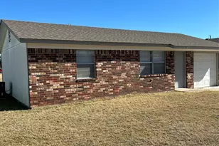 1904 Coral Rd, Pelican Bay, TX 76020 - Photo 1