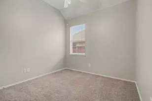 360 Conroe Cir, Argyle, TX 76226 - Photo 14