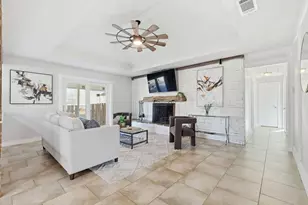 5601 Edgewater Cir, Rowlett, TX 75088 - Photo 8