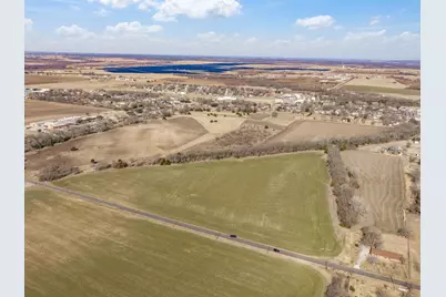 000 Young Street, Italy, TX 76651 - Photo 10