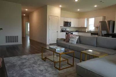 13420 Hiskey Drive, Fort Worth, TX 76052 - Photo 8