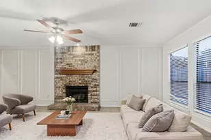 4147 Cedar Dr, Grapevine, TX 76051 - Photo 4