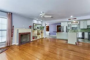 813 19th St, Plano, TX 75074 - Photo 2