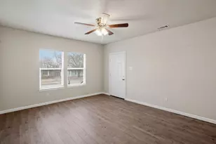 936 E Ramsey Ave, Fort Worth, TX 76104 - Photo 12