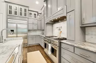 3932 Frontier Ln, Dallas, TX 75214 - Photo 14